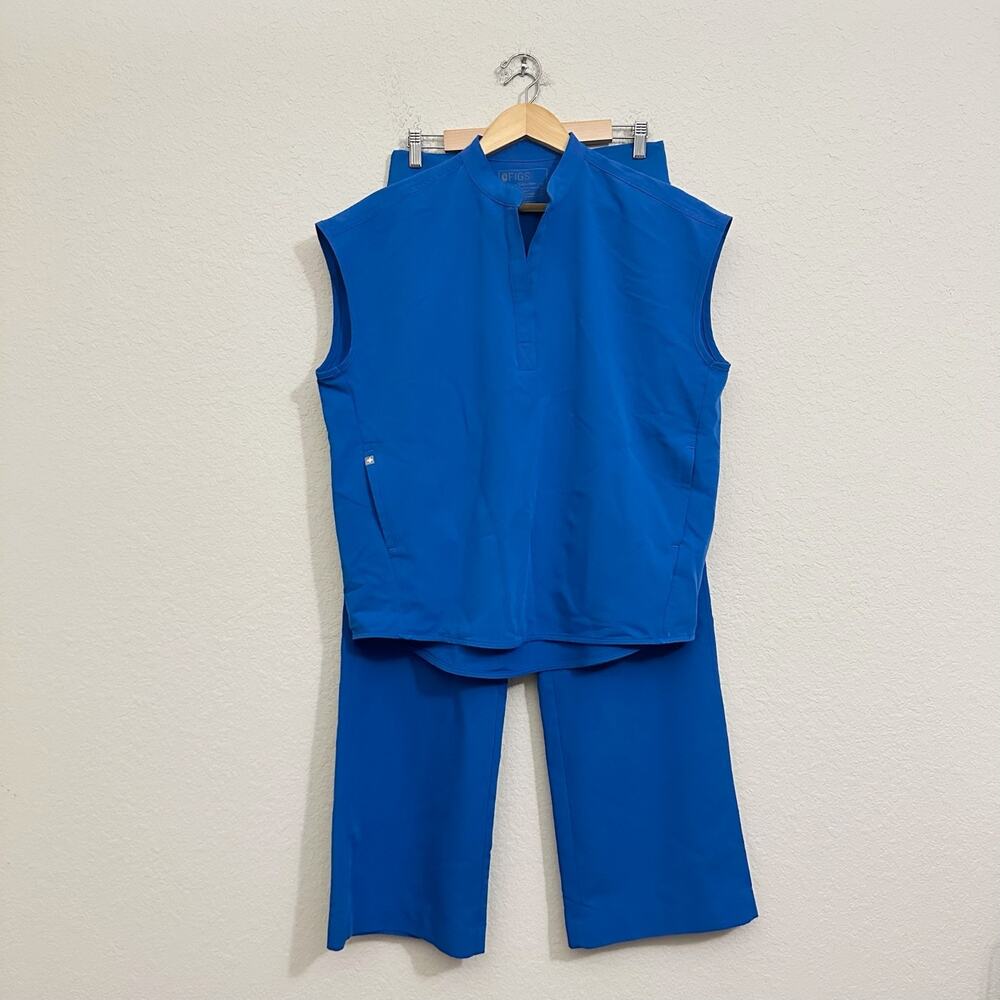 FIGS Rafaela Scrub Top Pants Set Royal Blue Sleeveless Medical Nurse